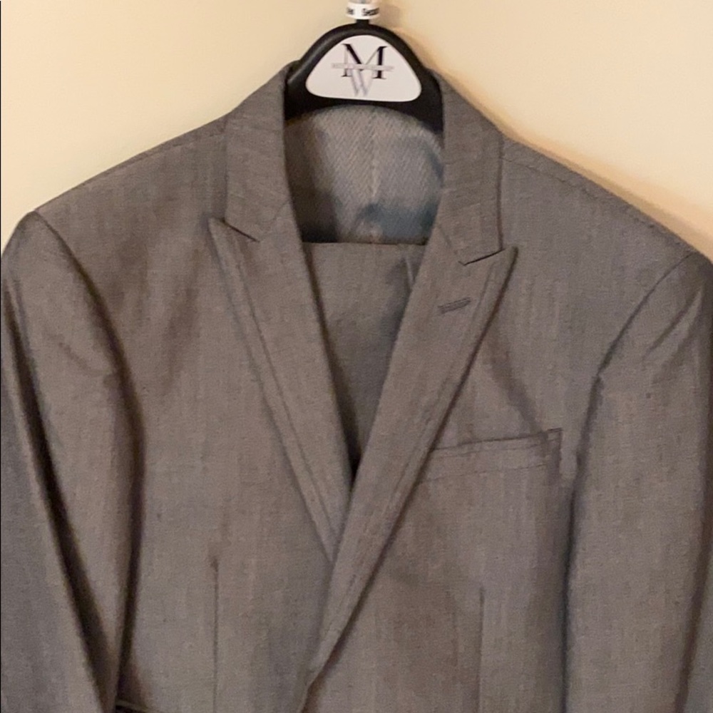 Men’s Warehouse Suits